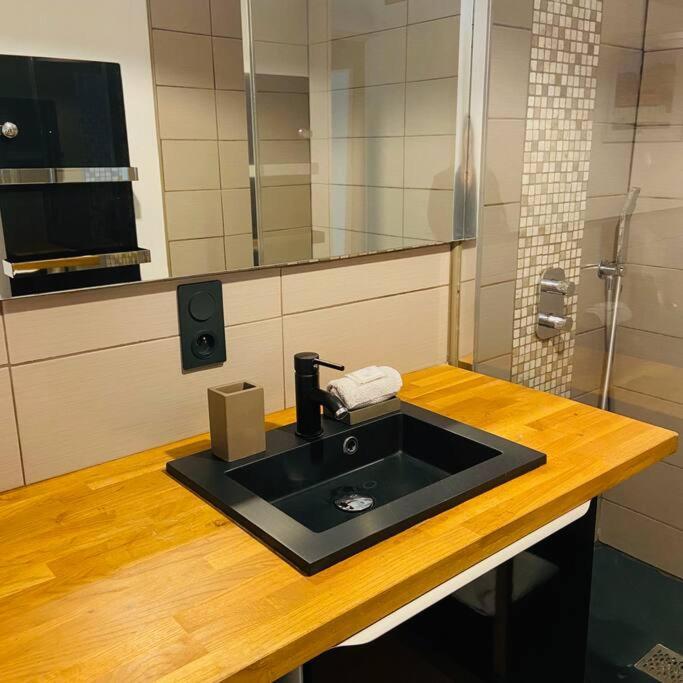 Beach Appart - Studio Dinard Centre A 50M De La Plage Ngoại thất bức ảnh