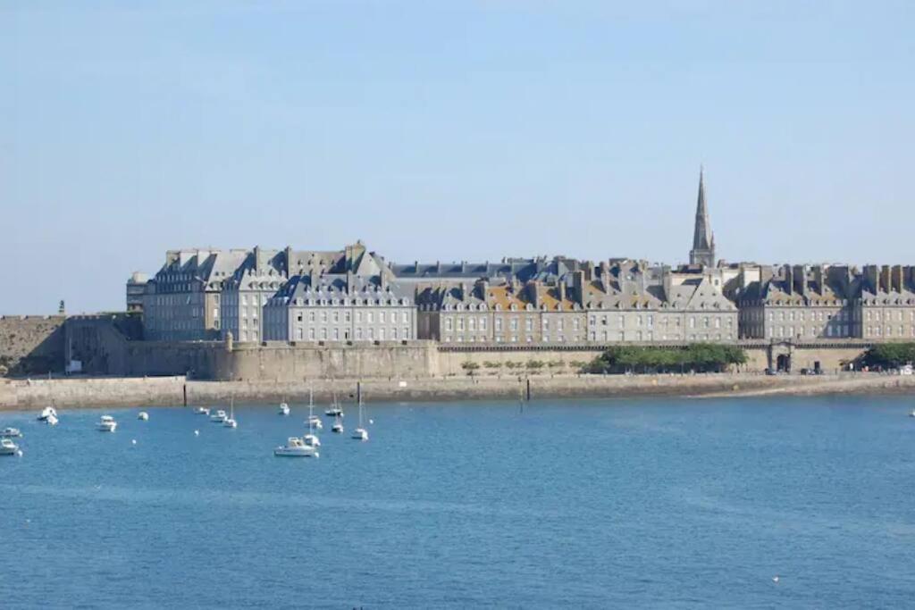 Beach Appart - Studio Dinard Centre A 50M De La Plage Ngoại thất bức ảnh
